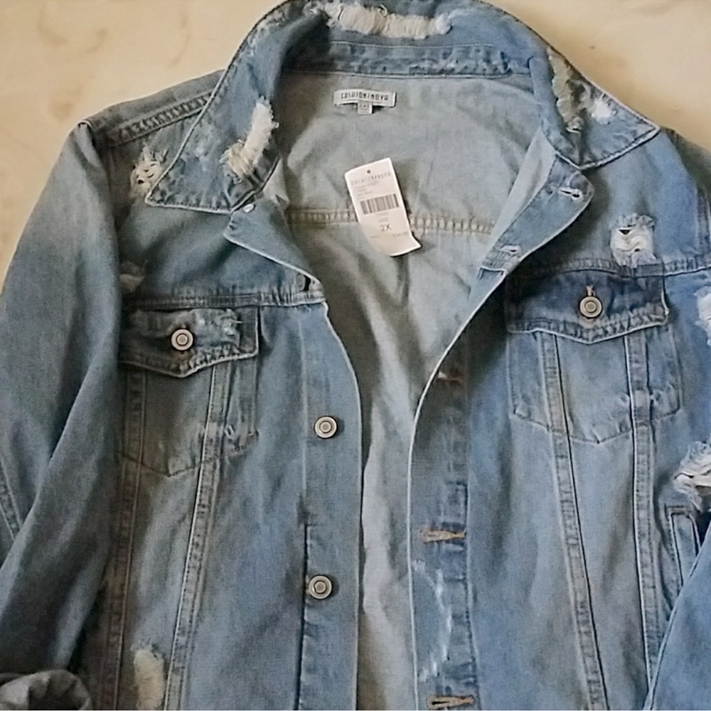 FASHION NOVA 💋 100% COTTON DISTRESSED DESTROYED RIPPED DENIM JEAN JACKET Size 2X - Picture 8 of 13